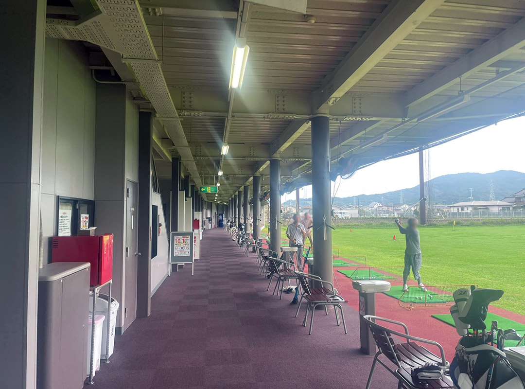 ゴルフ練習場塗替え