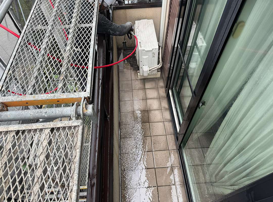 バルコニー洗浄